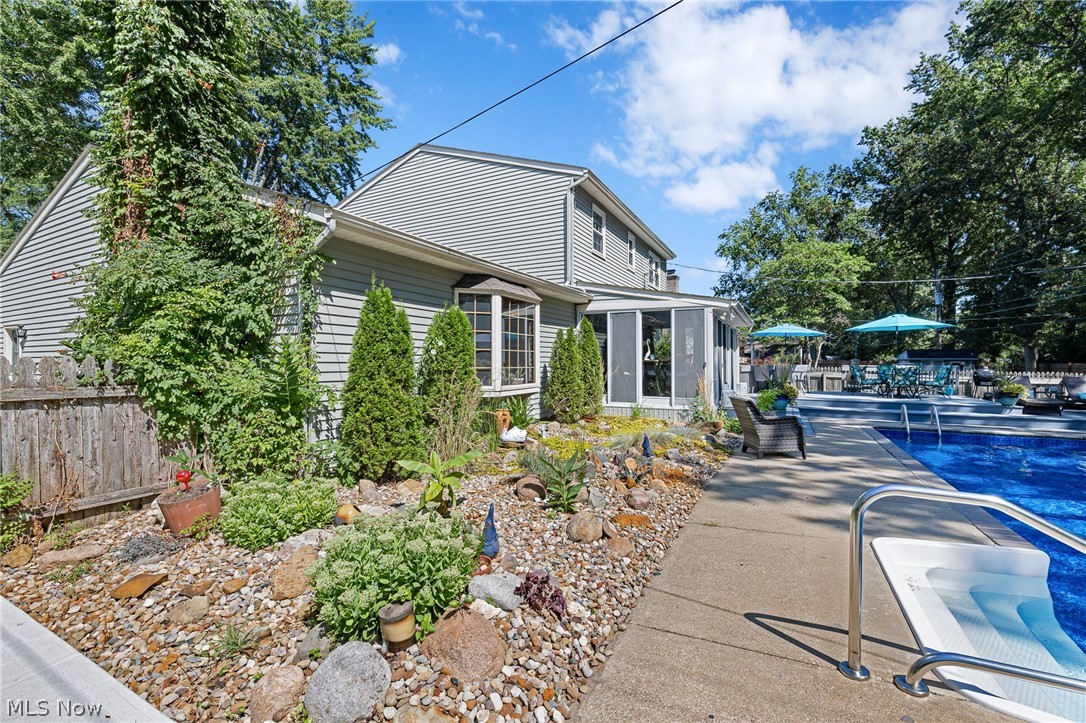 6903 Hidden Valley Drive Amherst OH 44001