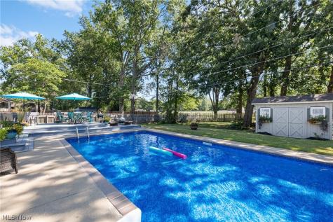 6903 Hidden Valley Drive Amherst OH 44001