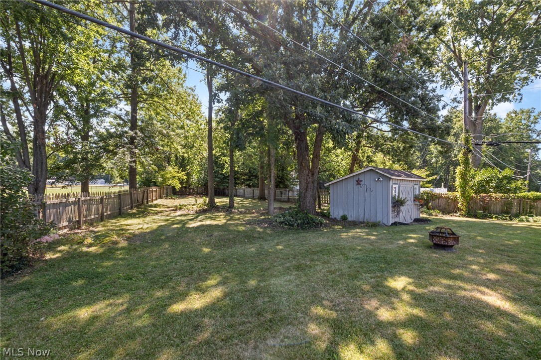 6903 Hidden Valley Drive Amherst OH 44001