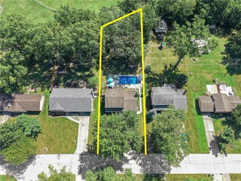 6903 Hidden Valley Drive Amherst OH 44001