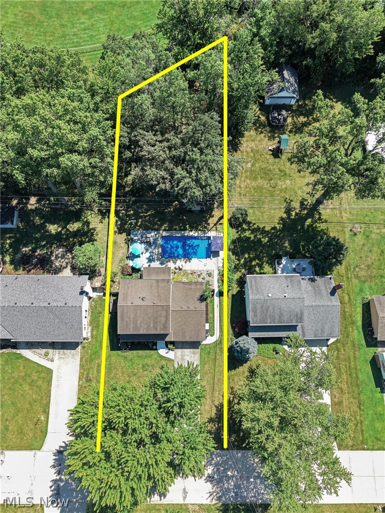 6903 Hidden Valley Drive Amherst OH 44001