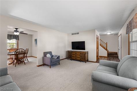 6903 Hidden Valley Drive Amherst OH 44001