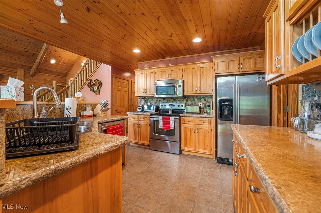 5454 Ledge Road Madison OH 44057