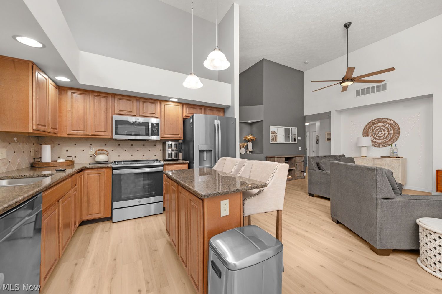 464 Winward Lane Brunswick OH 44212