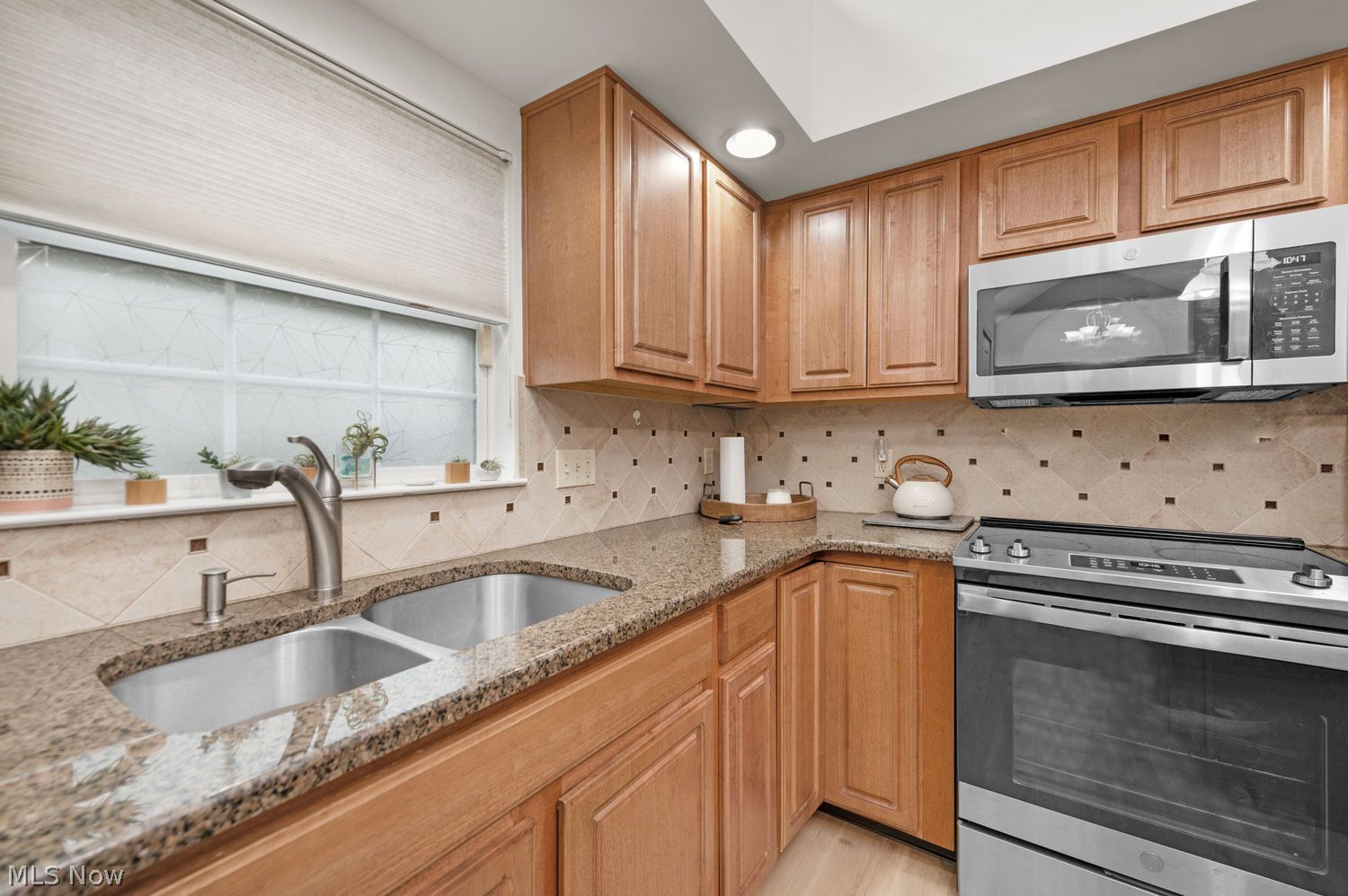 464 Winward Lane Brunswick OH 44212