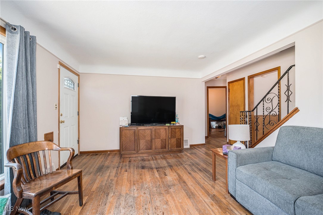21170 Wilmore Avenue Euclid OH 44123