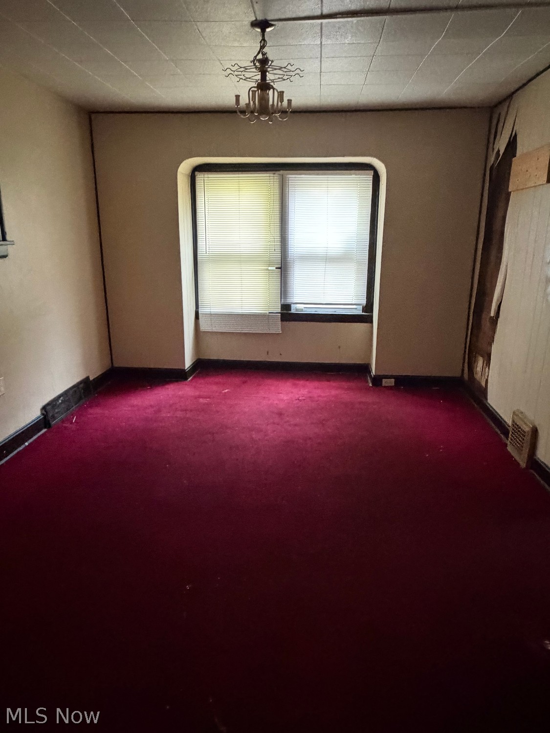 4072 E 106th Street Cleveland OH 44105