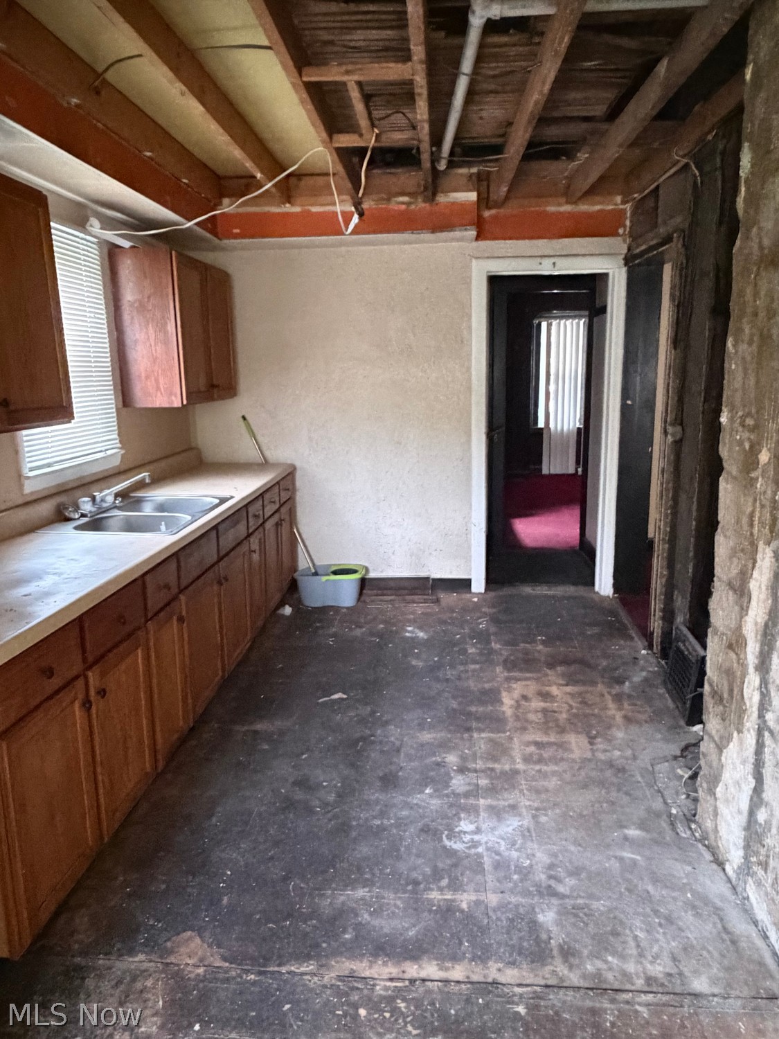 4072 E 106th Street Cleveland OH 44105
