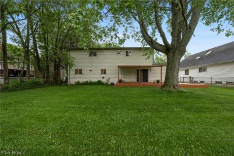 29595 Westminster Drive North Olmsted OH 44070