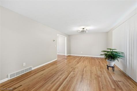 29595 Westminster Drive North Olmsted OH 44070