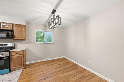 29595 Westminster Drive North Olmsted OH 44070