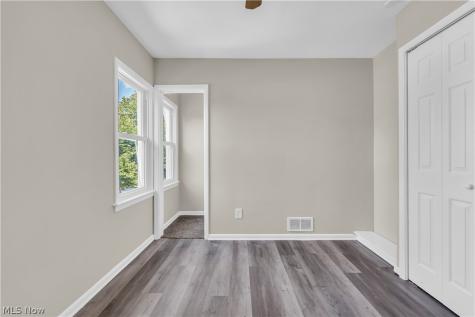 5005 Vandalia Avenue Cleveland OH 44144