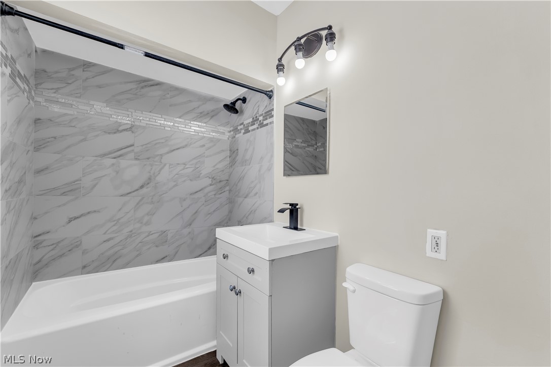 5005 Vandalia Avenue Cleveland OH 44144