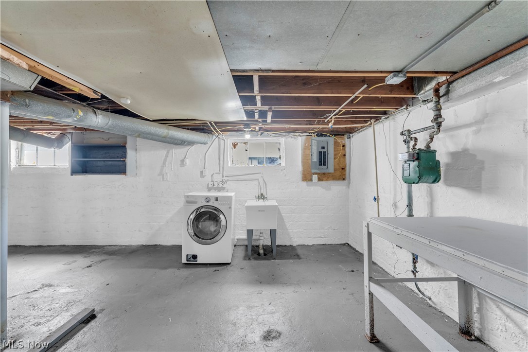 5005 Vandalia Avenue Cleveland OH 44144