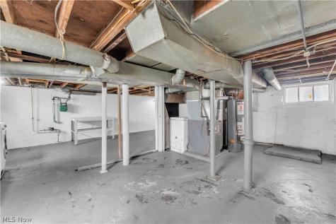 5005 Vandalia Avenue Cleveland OH 44144