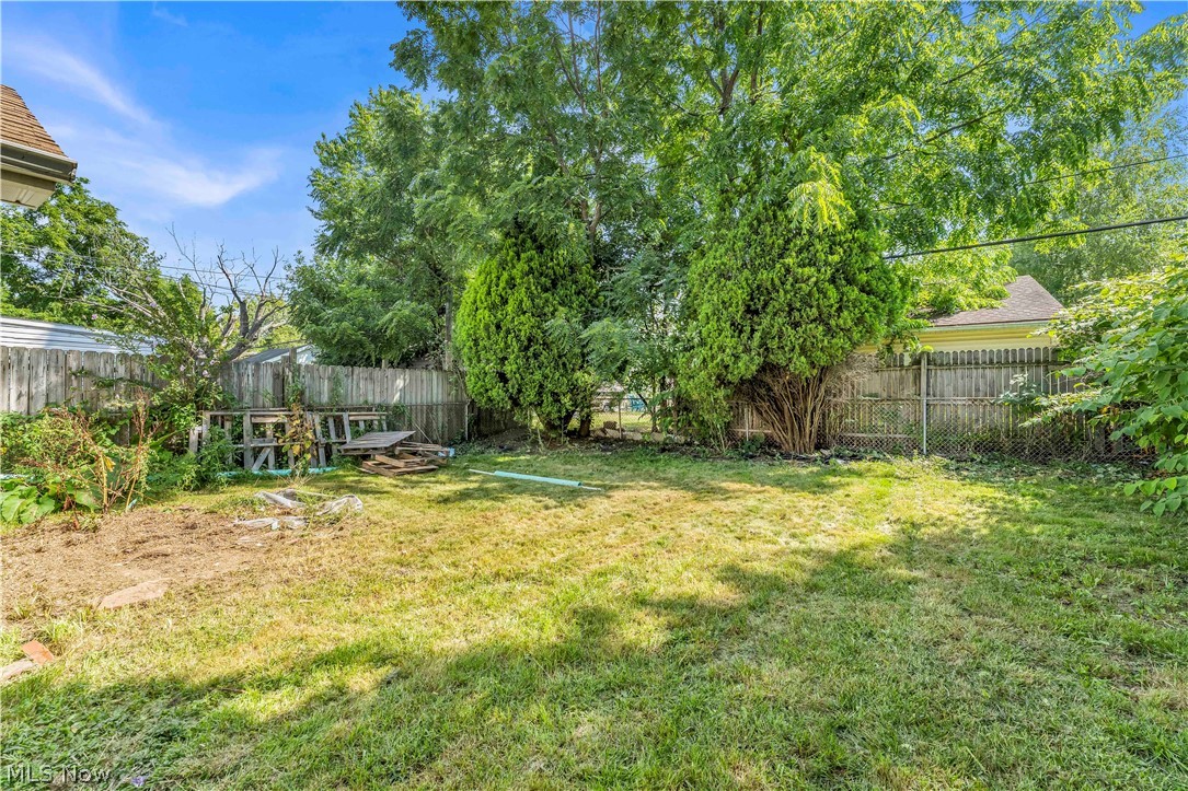 5005 Vandalia Avenue Cleveland OH 44144