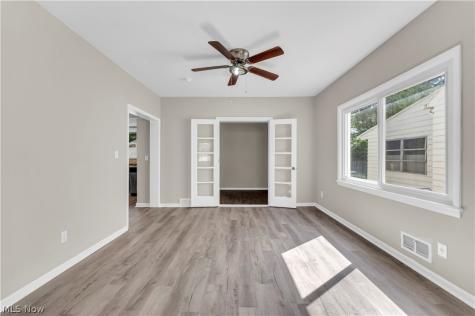 5005 Vandalia Avenue Cleveland OH 44144