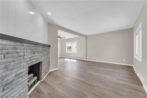 5005 Vandalia Avenue Cleveland OH 44144