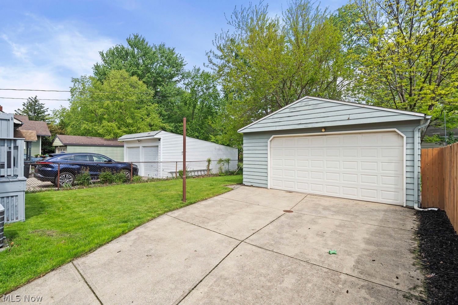 16600 Chatfield Avenue Cleveland OH 44111