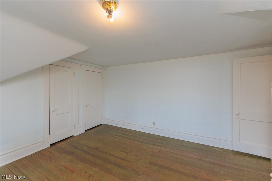 110 Courtland Street Wellington OH 44090