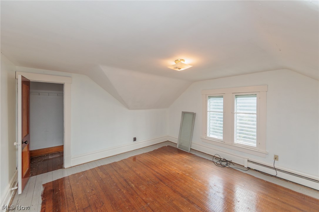 110 Courtland Street Wellington OH 44090