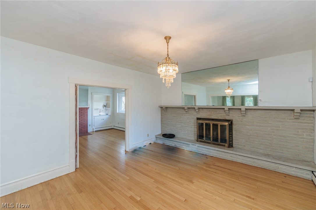 110 Courtland Street Wellington OH 44090