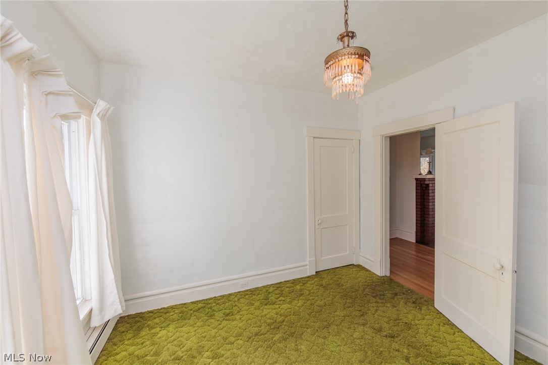 110 Courtland Street Wellington OH 44090