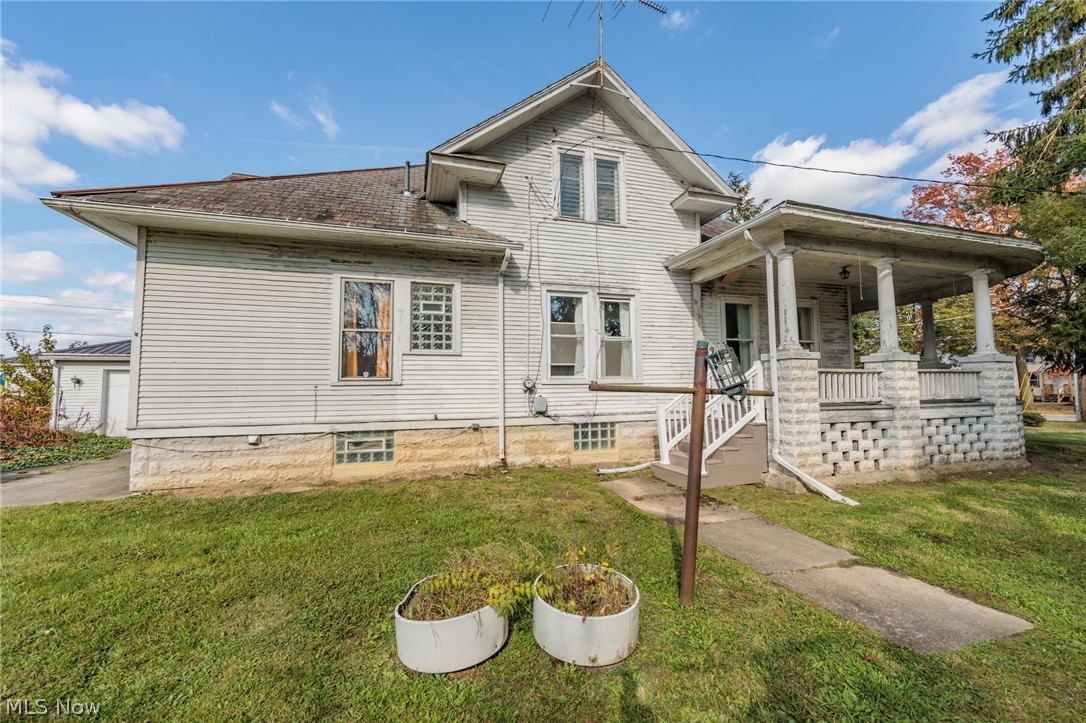 110 Courtland Street Wellington OH 44090