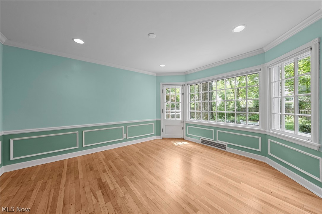 1460 Burlington Road Cleveland Heights OH 44118