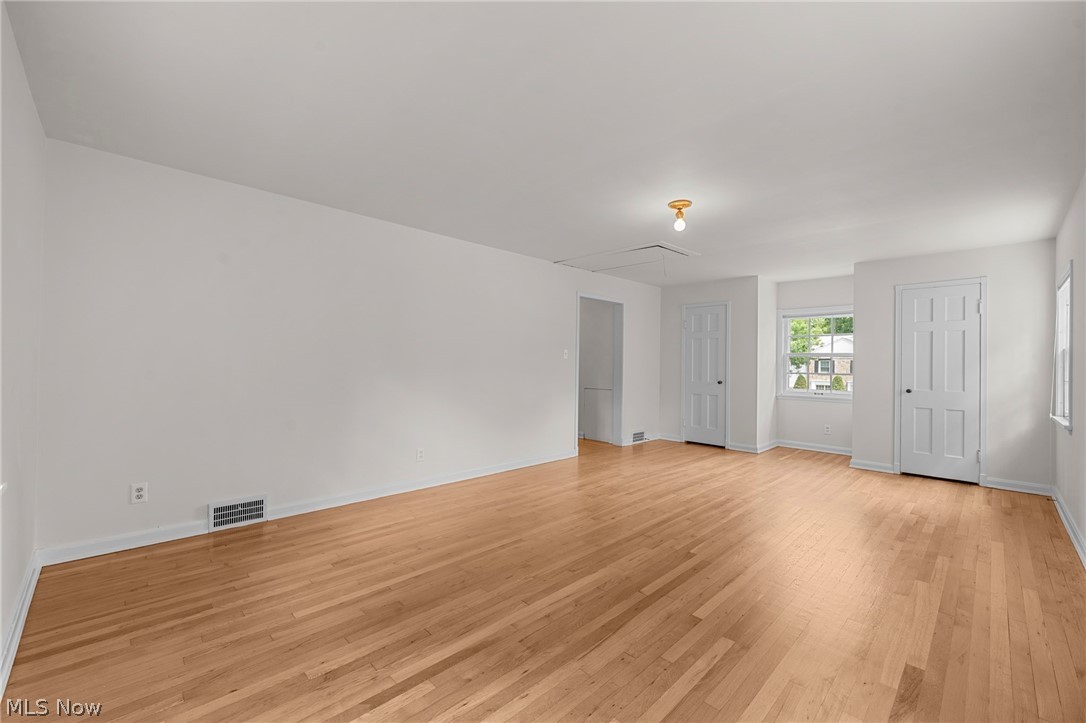 1460 Burlington Road Cleveland Heights OH 44118