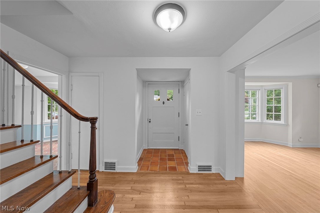 1460 Burlington Road Cleveland Heights OH 44118