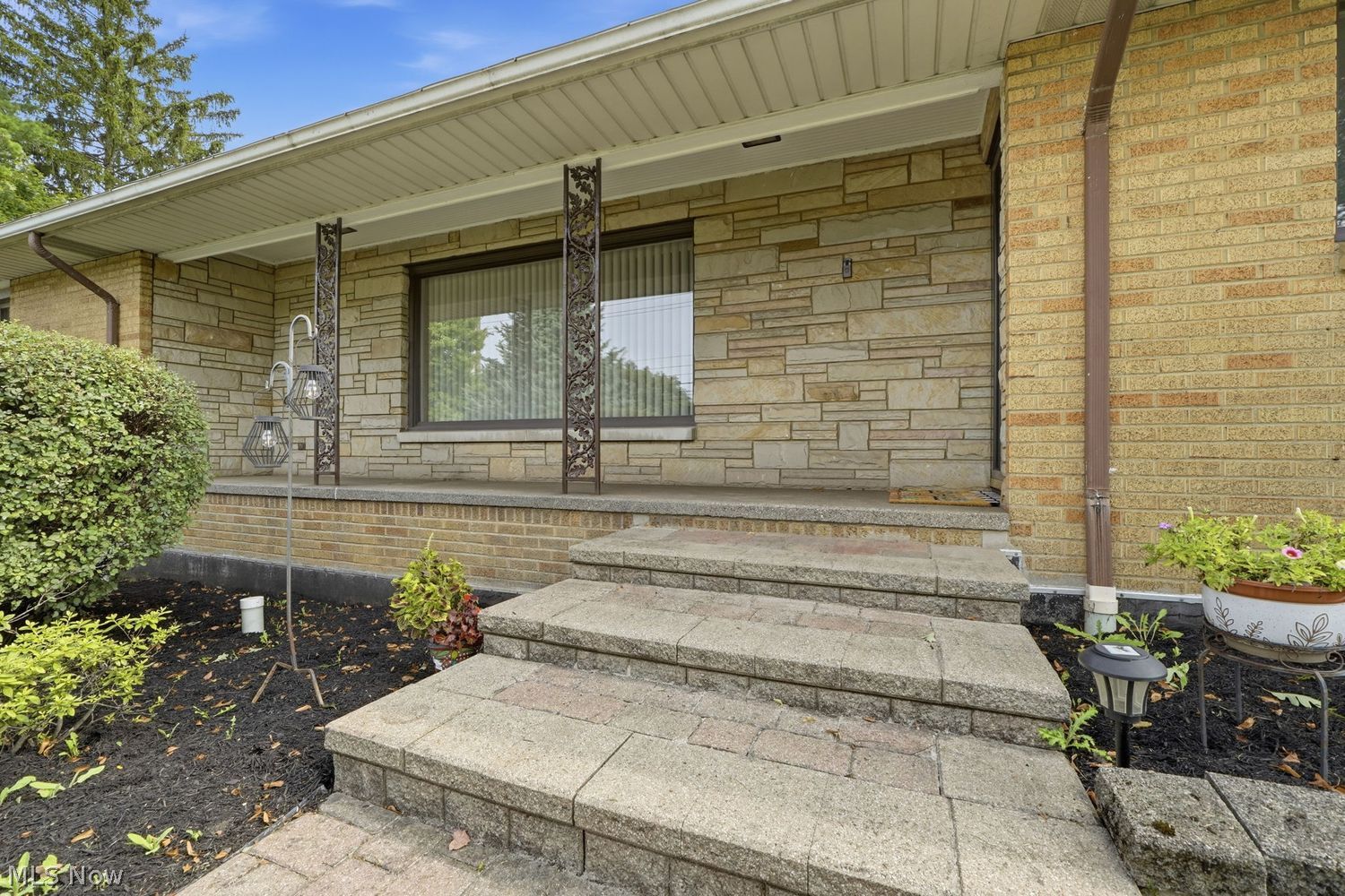 4950 E Pleasant Valley Road E Seven Hills OH 44131