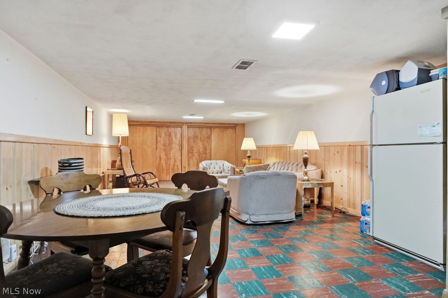 4950 E Pleasant Valley Road E Seven Hills OH 44131