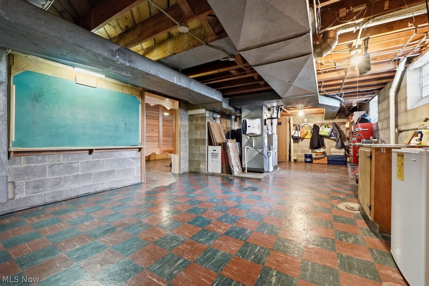 4950 E Pleasant Valley Road E Seven Hills OH 44131