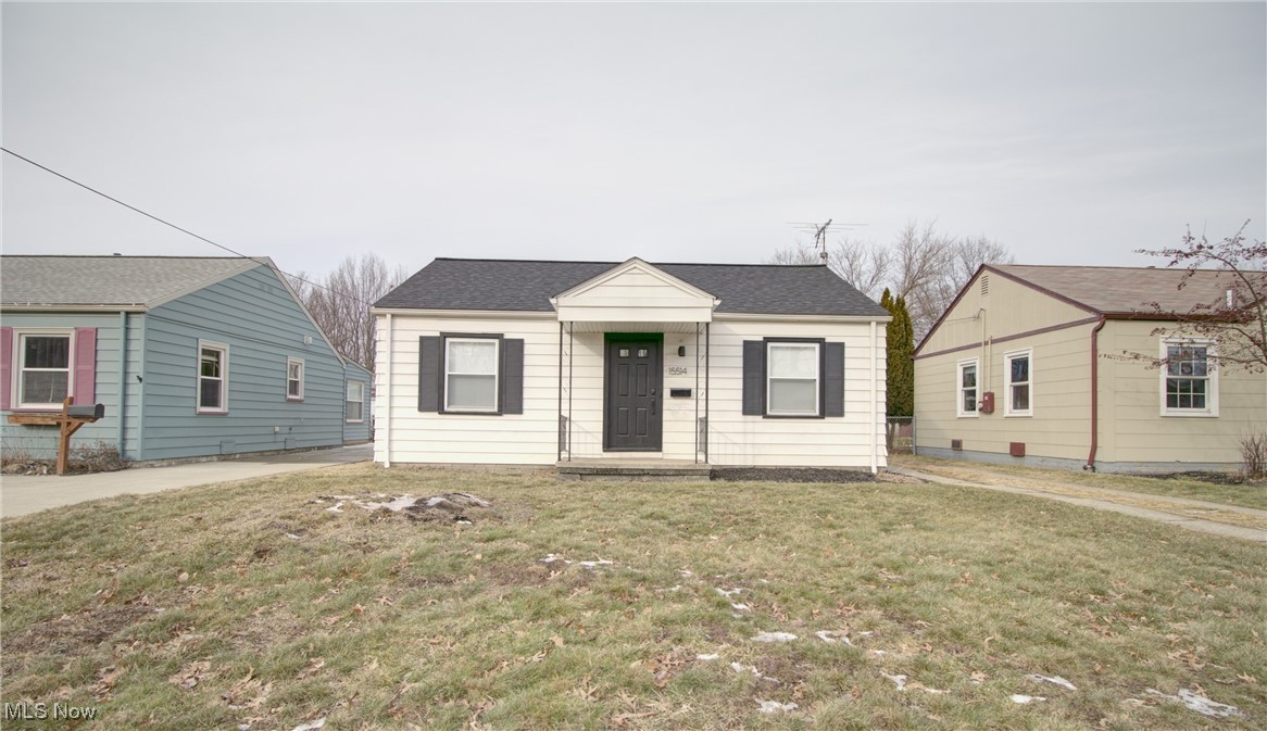 15514 Montrose Avenue Cleveland OH 44111