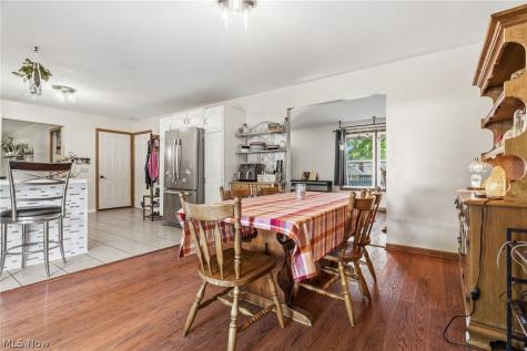 5893 Noel Street Louisville OH 44641