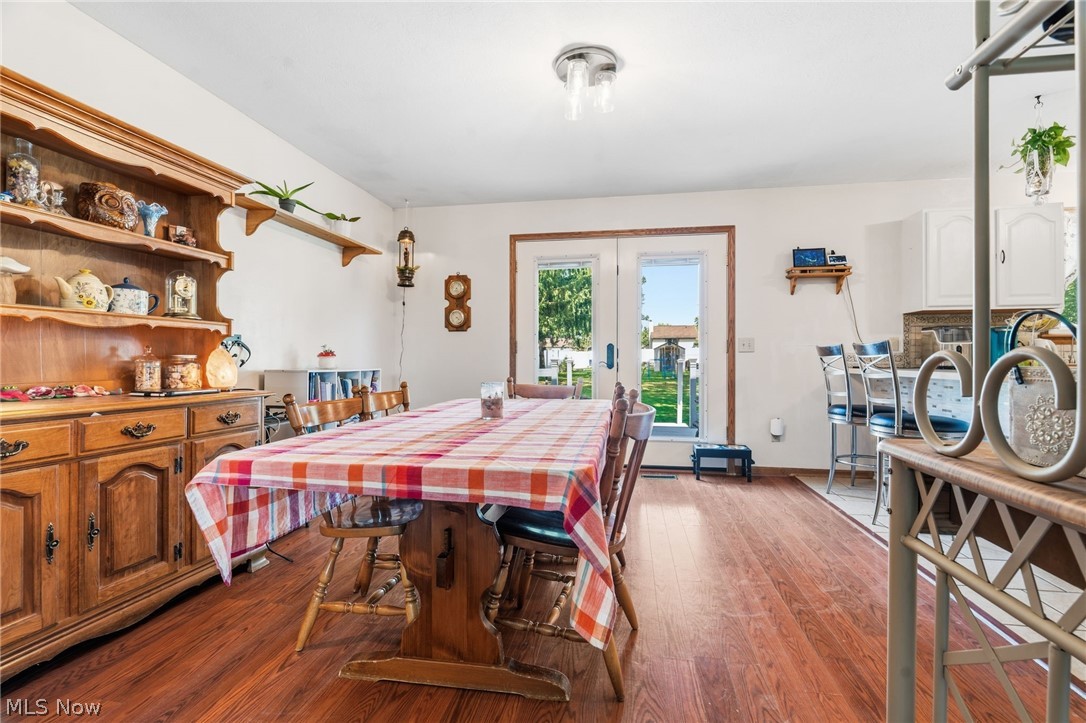 5893 Noel Street Louisville OH 44641