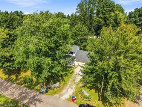 5893 Noel Street Louisville OH 44641