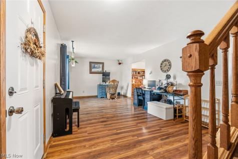 5893 Noel Street Louisville OH 44641