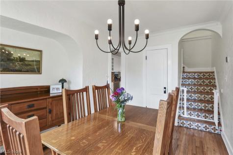 348 Lake Forest Drive Bay Village OH 44140