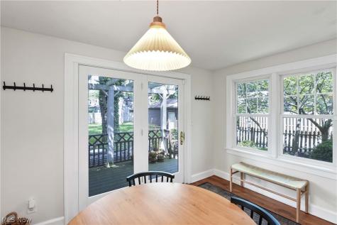 348 Lake Forest Drive Bay Village OH 44140