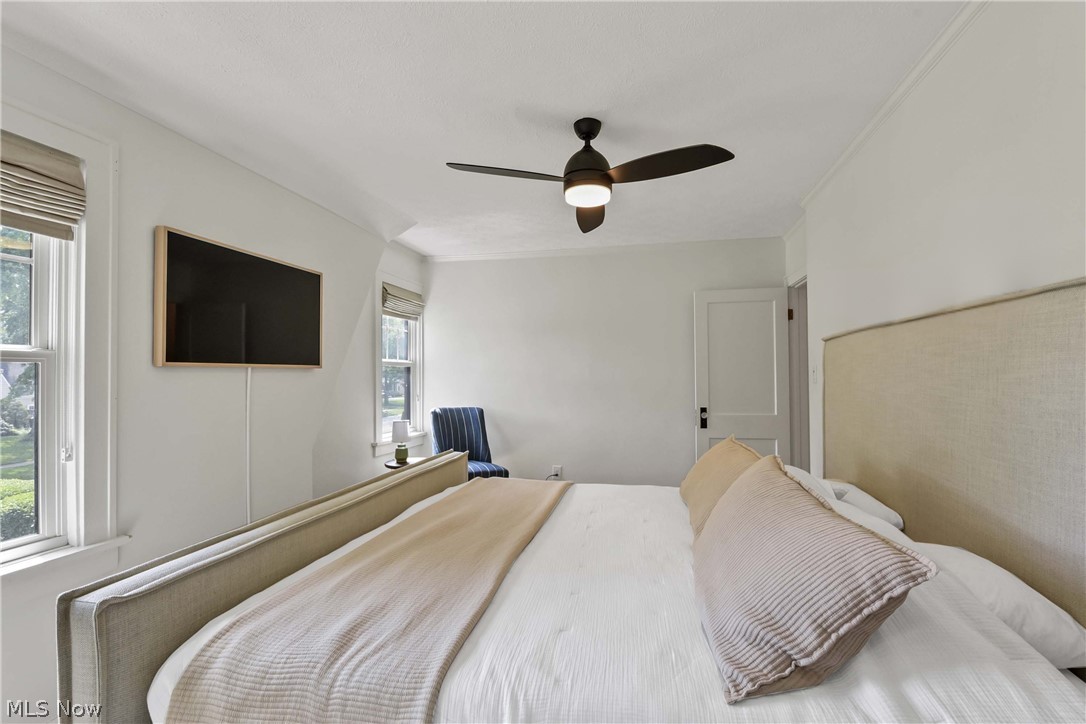 348 Lake Forest Drive Bay Village OH 44140