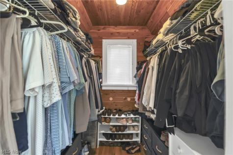 348 Lake Forest Drive Bay Village OH 44140