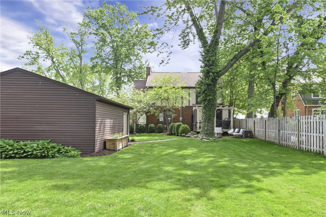 348 Lake Forest Drive Bay Village OH 44140