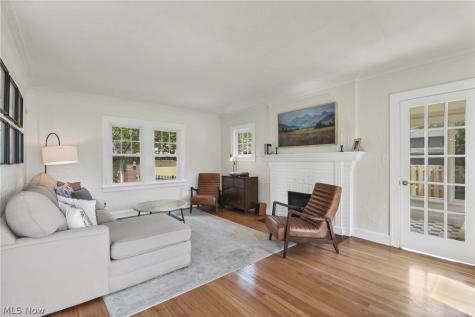 348 Lake Forest Drive Bay Village OH 44140