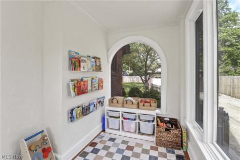 348 Lake Forest Drive Bay Village OH 44140