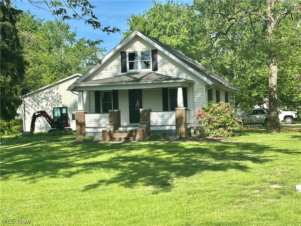 422 N Center Street Lagrange OH 44050