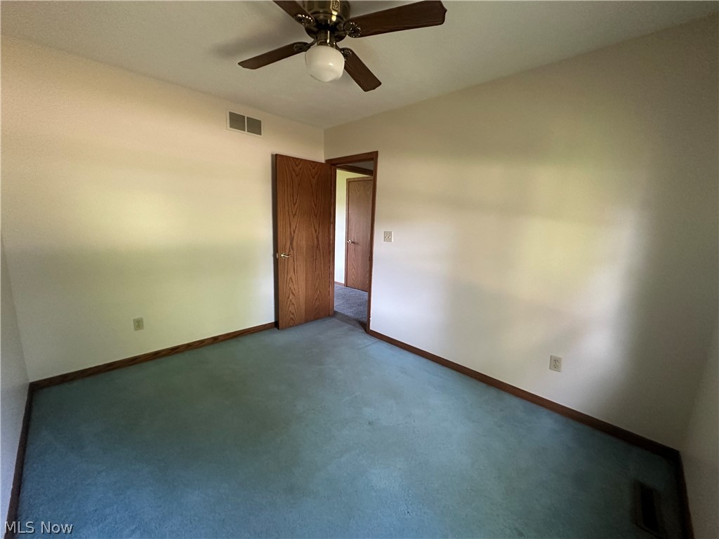 422 N Center Street Lagrange OH 44050