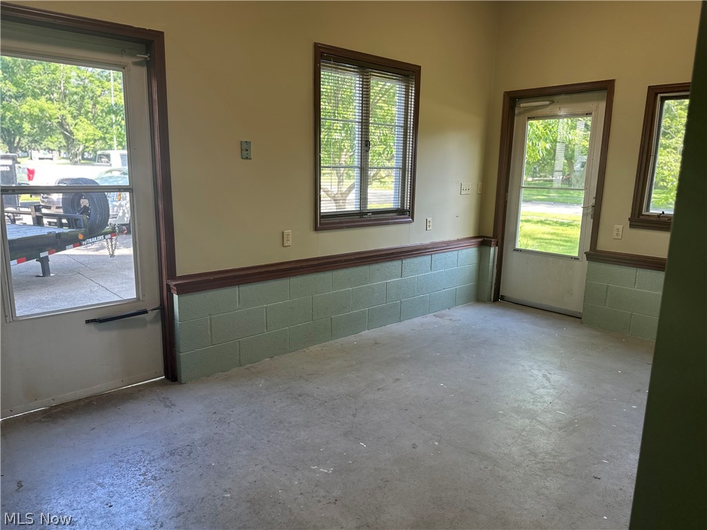 422 N Center Street Lagrange OH 44050