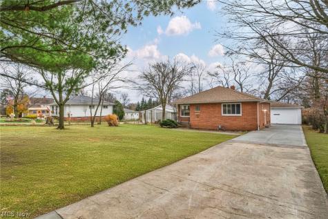 6104 Turney Road Garfield Heights OH 44125